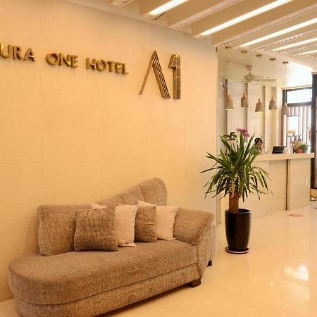 באגויו Aura One Hotel מראה חיצוני תמונה